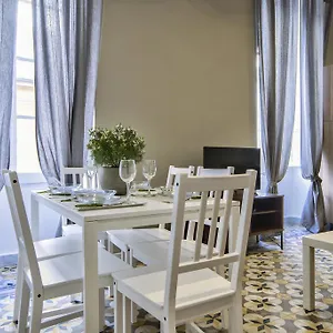 Borgo San Pawl - Duplex 2-bedroom Valletta